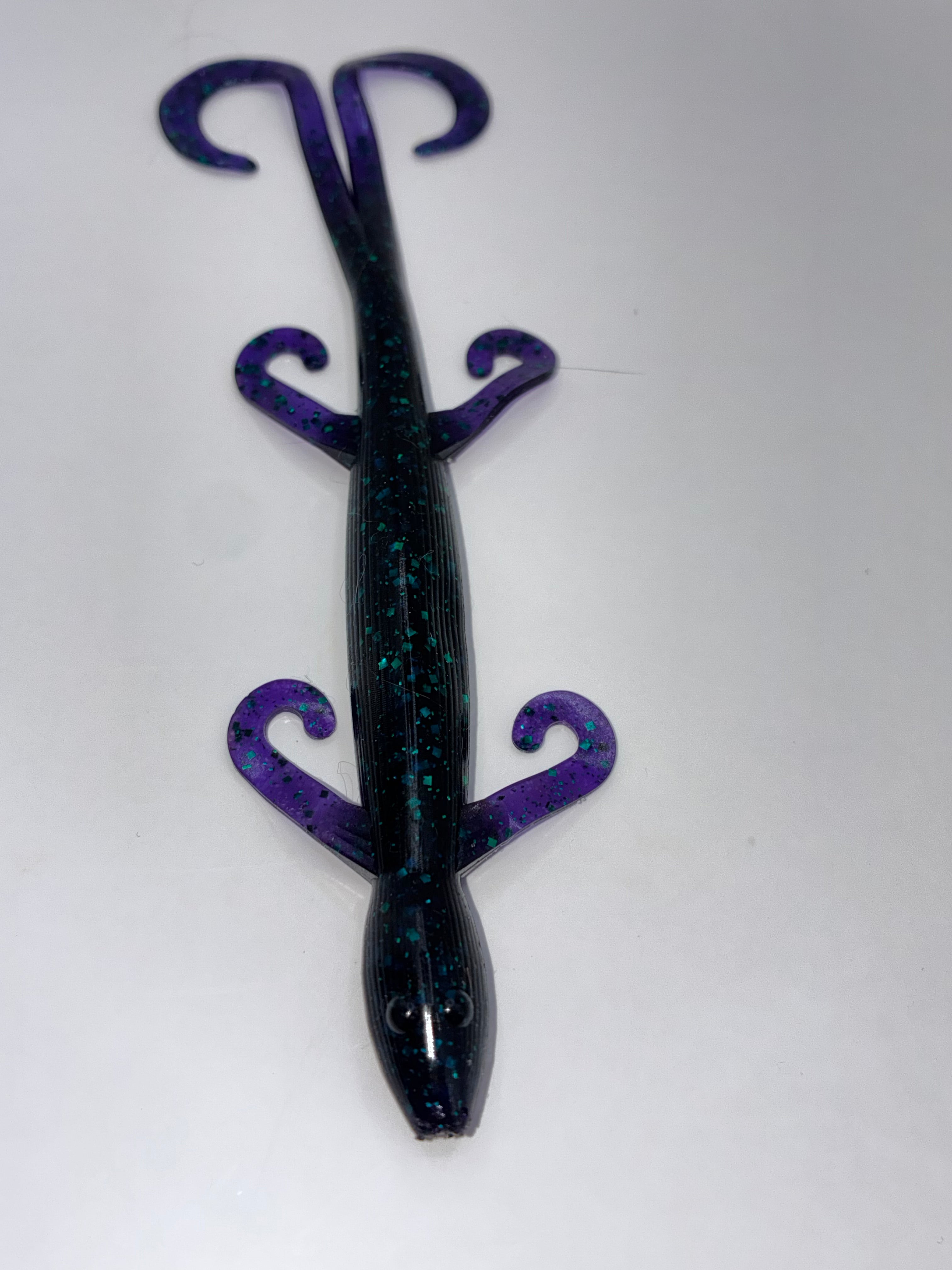 Twin Tail Lizard